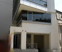 SEMILUNEI - CLADIRE BIROURI - Bucuresti, ROMANIA – fotografia 3 din 11