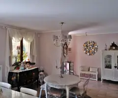 Camera de zi si luat masa – fotografia 3 din 42