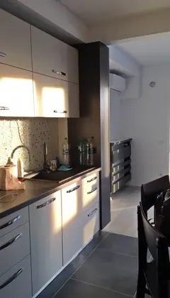 Amenajare de interior, mobilier personalizat, pe comanda - APARTAMENT - Bucuresti, ROMANIA – fotografia 5 din 8