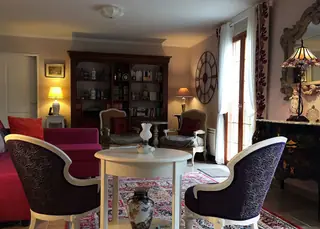 LOCUINTA INDIVIDUALA - Bourgogne, FRANTA – Arhitectura de interior