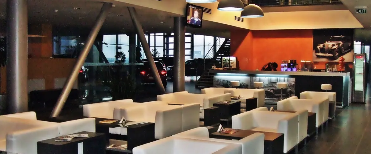 SHOWROOM AUTO - Bucuresti, ROMANIA