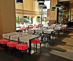 GOLDEN TULIP ANA DOME - HOTEL URBAN 4 STELE - Cluj, ROMANIA – fotografia 5 din 11