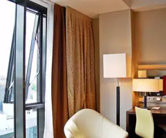 RAMADA - HOTEL URBAN 4 STELE - Sibiu, ROMANIA – fotografia 16 din 84